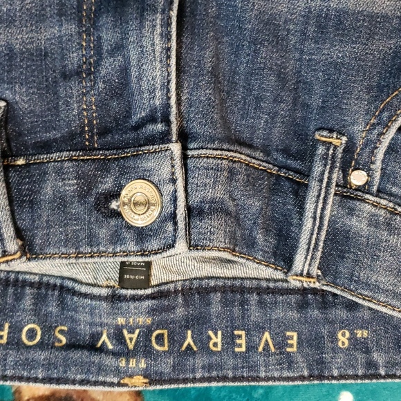 64-T💛 White House Black Market Womens mid-rise jeans - Picture 5 of 6